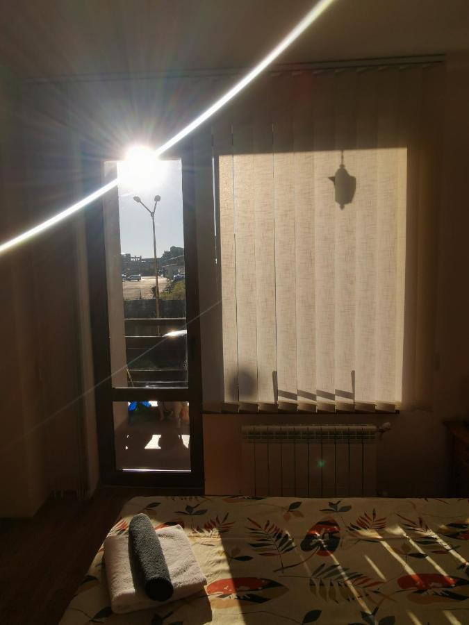 Sunny Home By The Lift In 반스코 외부 사진